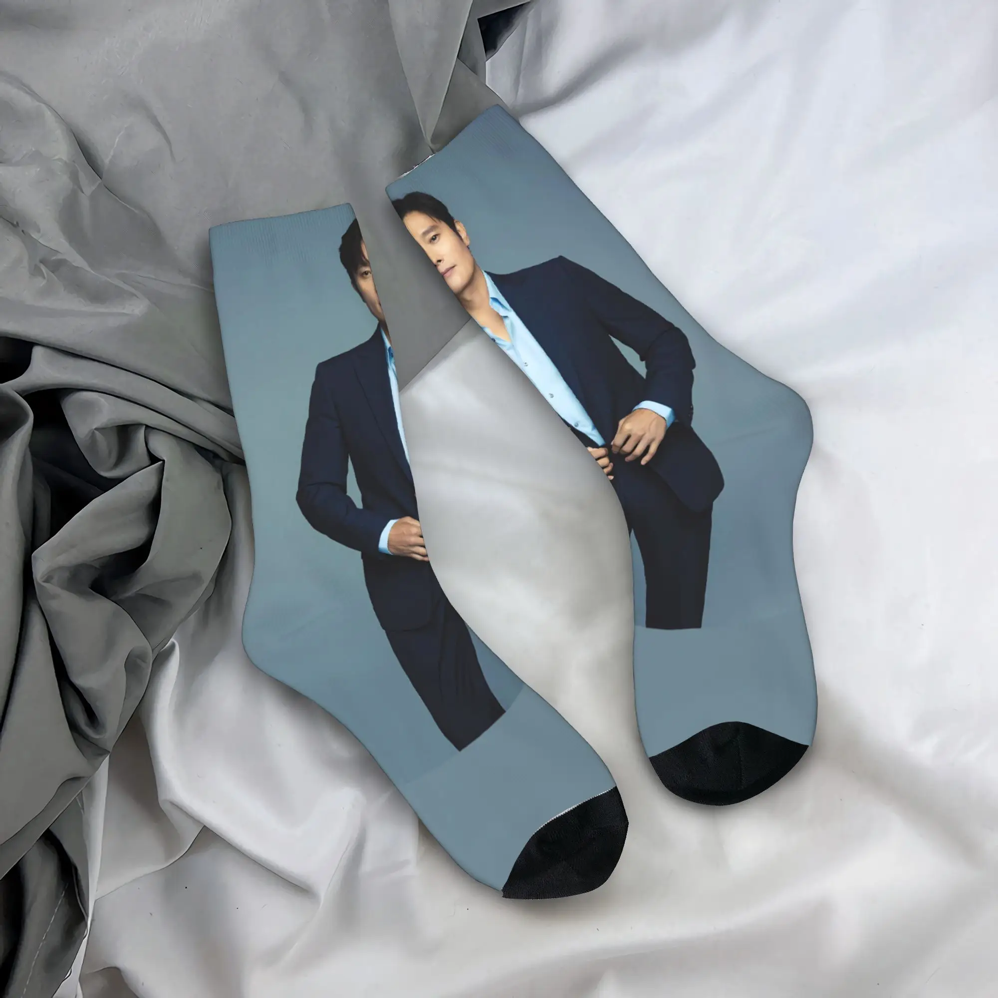 Lee Byung hun chaussettes bas graphiques chaussettes antidérapantes pour hommes de haute qualité hiver chaussettes d'extérieur drôles