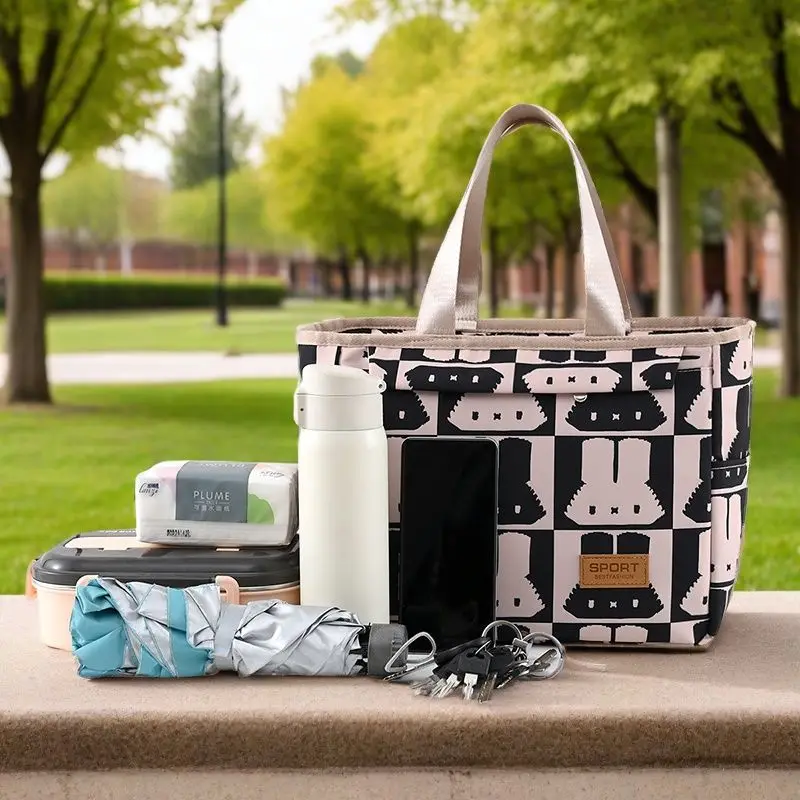 Insulated lunch box tote bag with thick aluminum foil insulation bag for bringing food to work