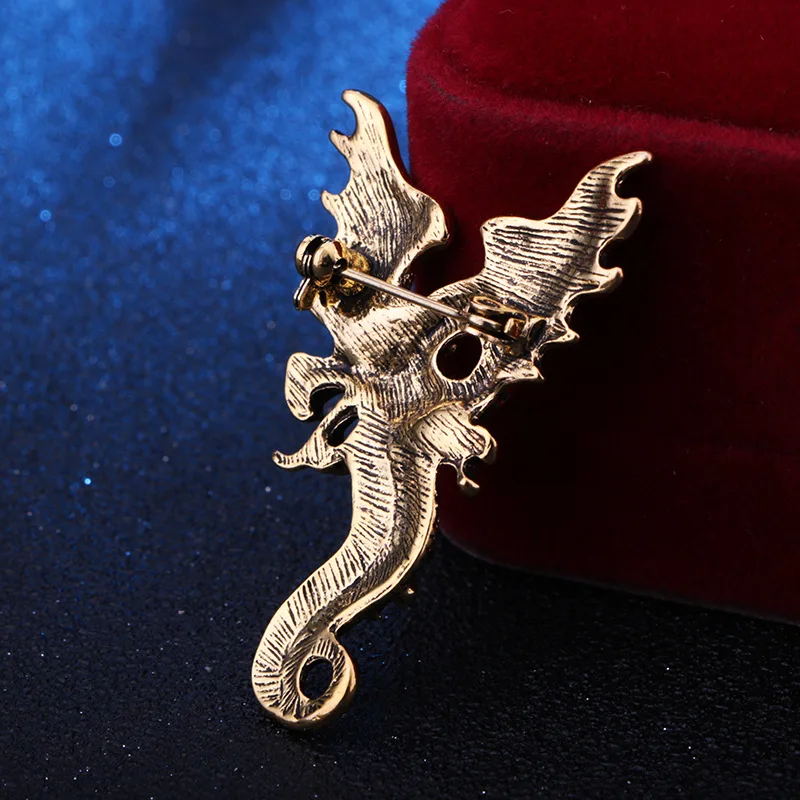 2020 New Vintage Animal Dragon Brooch Pin Metal Wings Corsage Men\'s Suit Shirt Lapel Pin Badge Fashion Jewelry Accessories