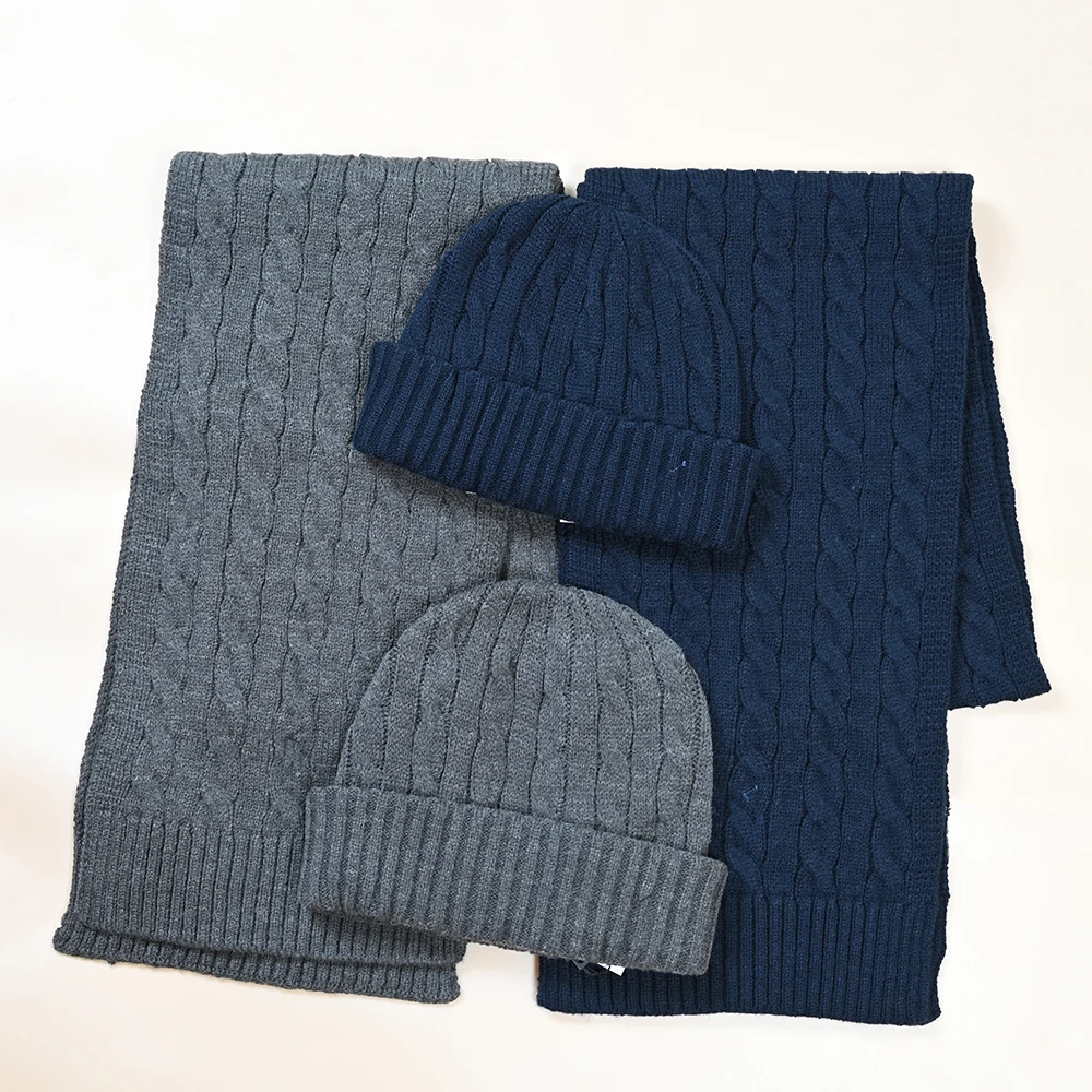 

Теплый вязаный комплект: шапка и шарф, зимний, новый, с вышивкой, узором «косичка» и цветами, из двух предметов, для защиты от холода