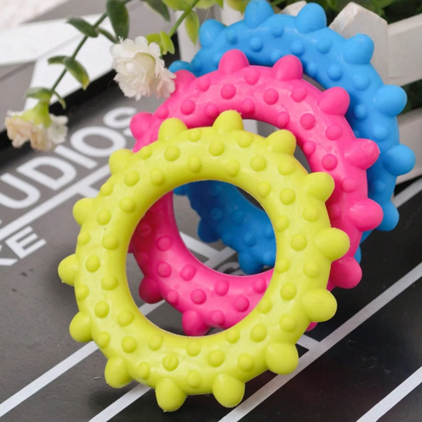 1 pieza/3 piezas-anillo para morder perros-juguete duradero, juego interactivo y salud dental, adecuado para razas de perros de tamaño mediano-al azar