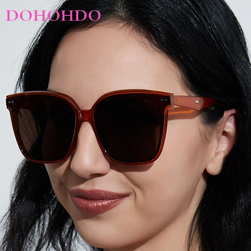 

Fashion Vintage Big Square Rivets Sunglasses Women Brand Design Sun Glasses For Men Driving Travel Female Shades Eyewear UV400