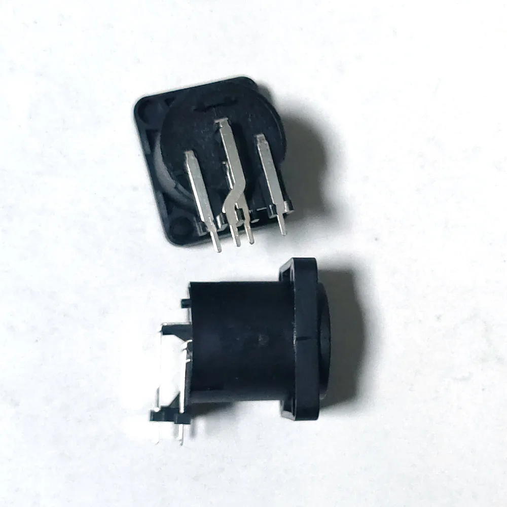 4 Pin Speakon Female Jack Socket Connector Audio Loudspeaker Amplifier Converter for PA Amplifier Cable 4P 90 Degree Looper
