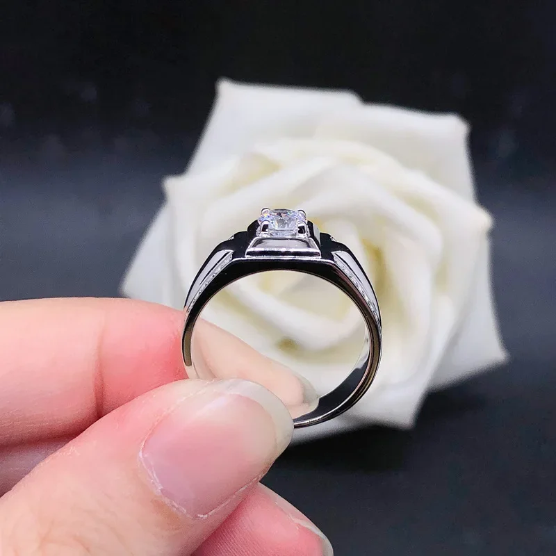 Anello da uomo di lusso in oro bianco 14 carati con platino massiccio PT950 Anello con diamante Moissan regalo per il fidanzato