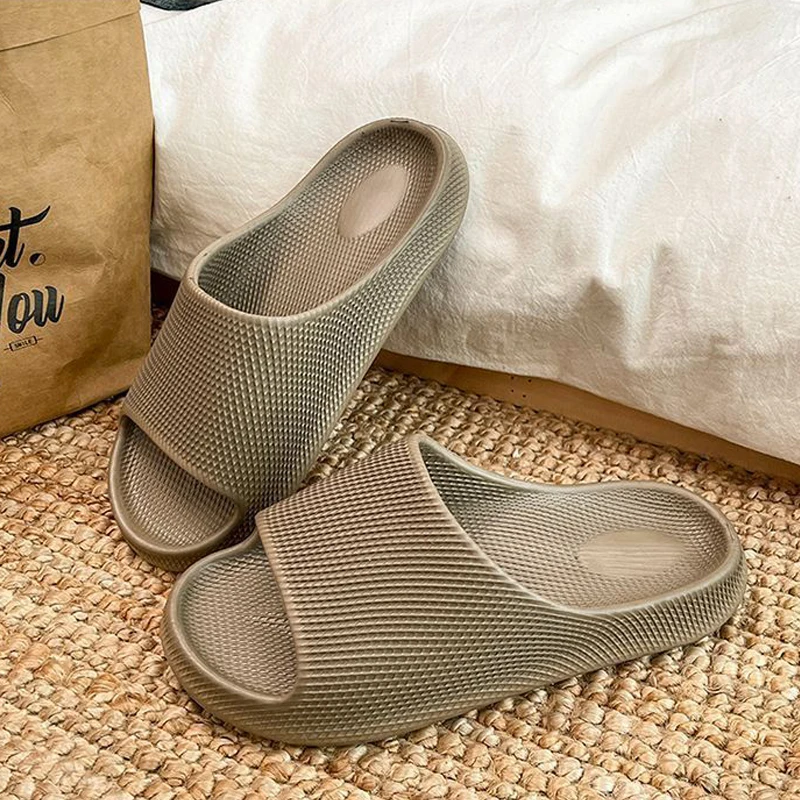 

Summer Men Breathable Slide Shoes Quick Drying Anti Slip Wearproof Lightweight Sole Pool Shower Beach Home Casual Footwear