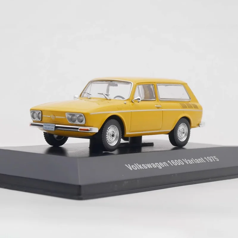 

IXO Diecast 1:43 Scale 1600 Variant 1975 Alloy Classic Car Model Finished Product Simulation Toy Static Model Display