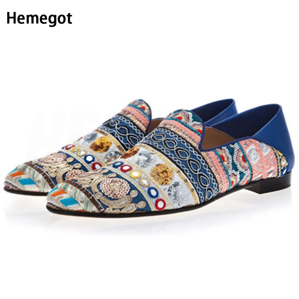 Men Embroidery Slip-On Loafers Flat Round Toe Men Shoes Leisure Shoes Men\'s Plus Size 38-48 Flat Shoes Fashoin Design Men Shoes