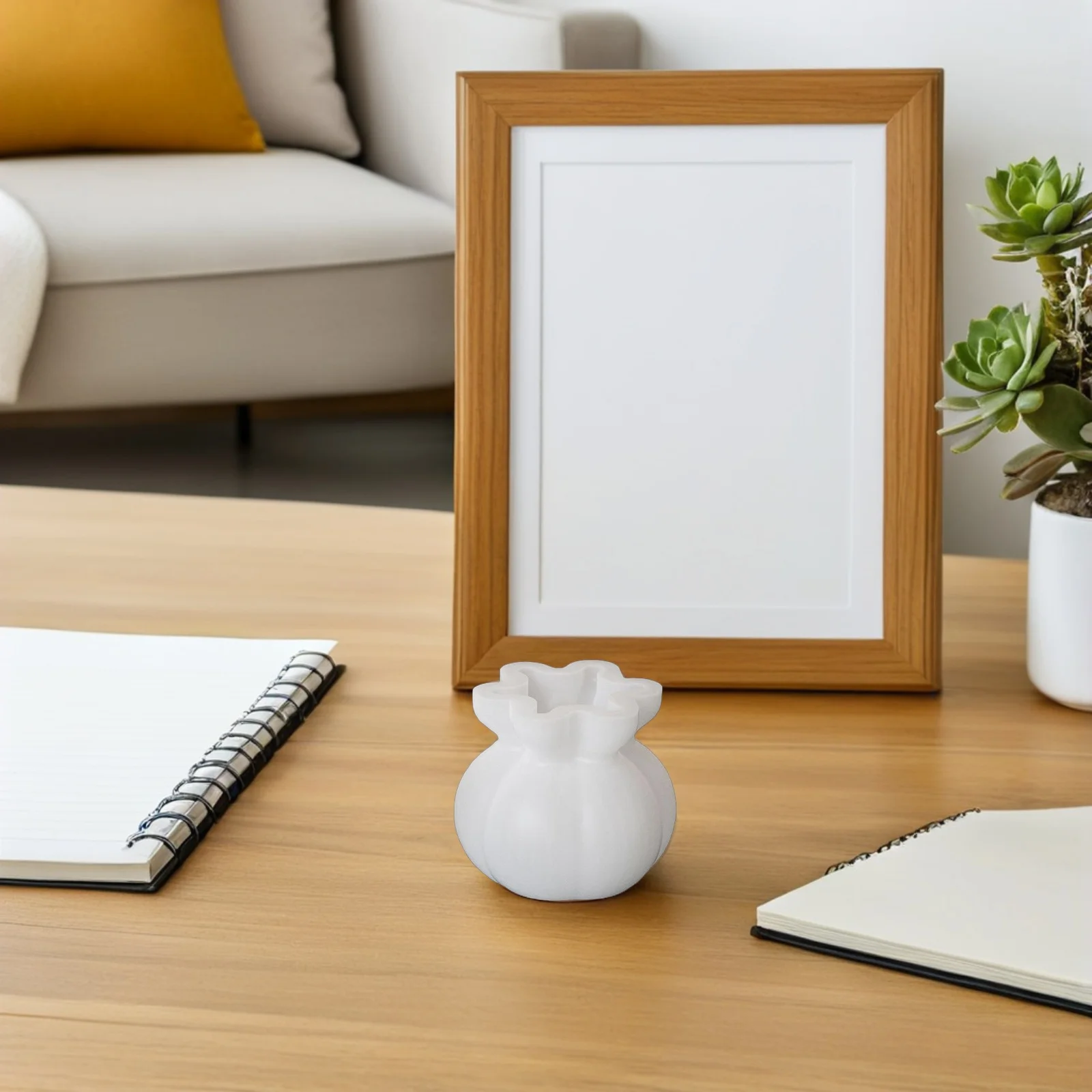 

Silicone Lucky Bag Resin Vase Mold Epoxy Casting Mold for DIY Flower Pots Home Decoration Table Centerpieces Vase Resin Mould