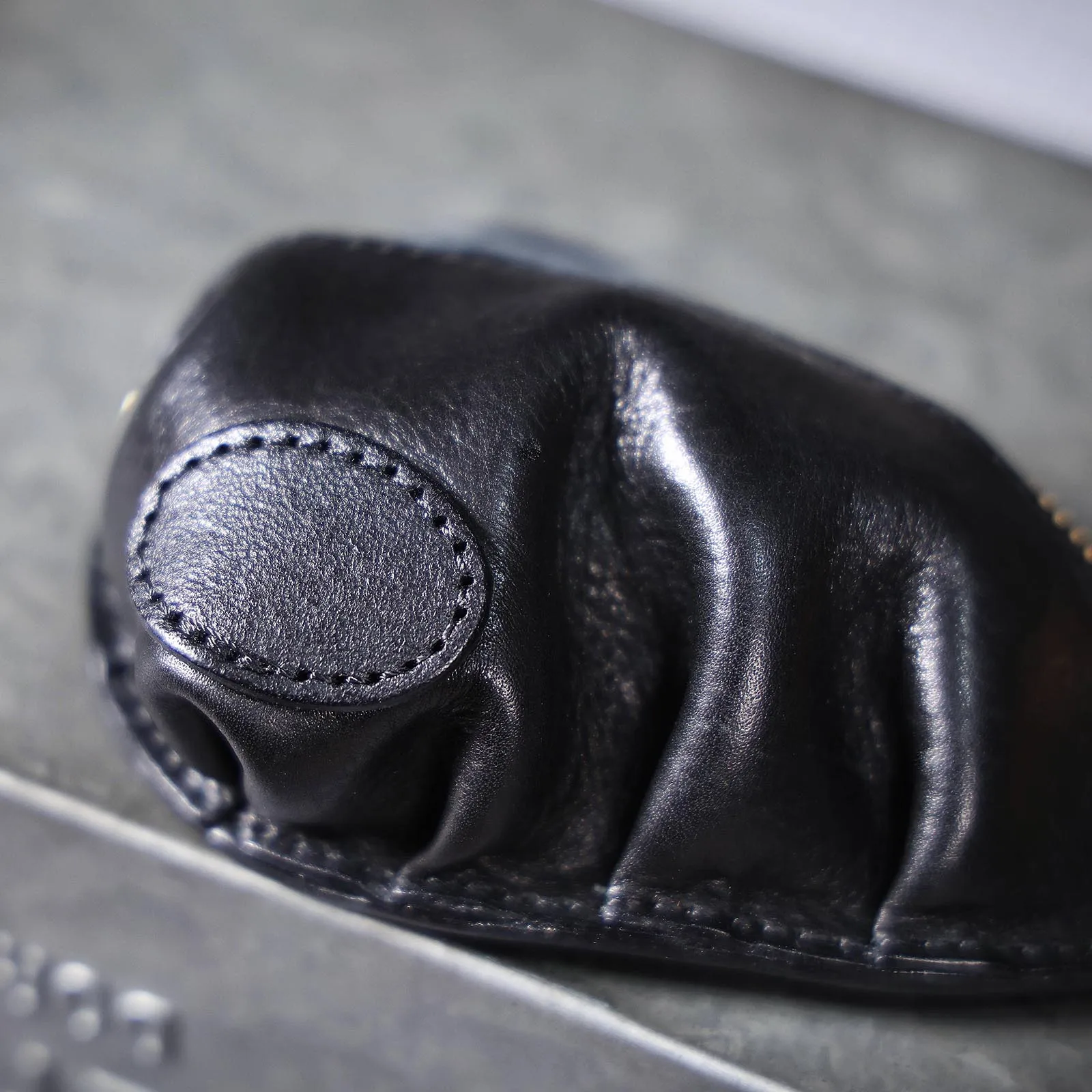 Echtleder Autoschlüsselhalter Unisex Casual Schlüsseltasche aus pflanzlich gegerbtem Rindsleder Gürteltasche für Münzen. – Detail 8
