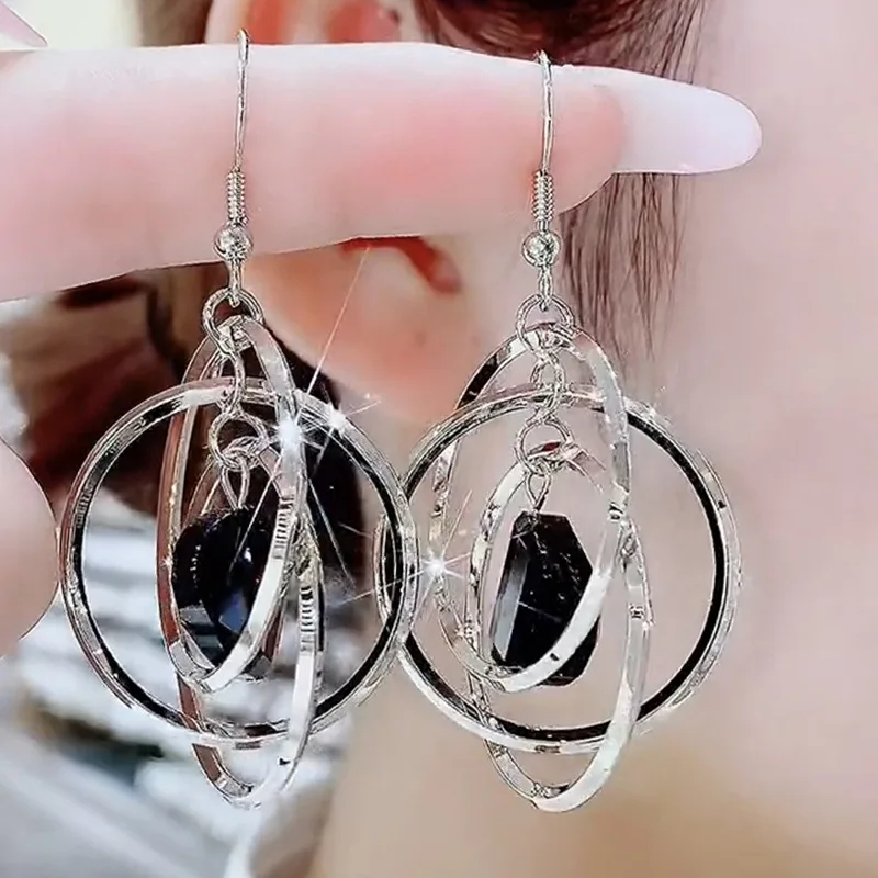 New Circle Stacked Black Crystal Dangle Earrings for Women Personality Fashion Matching Accessories Party Jewelry Birthday Gifts