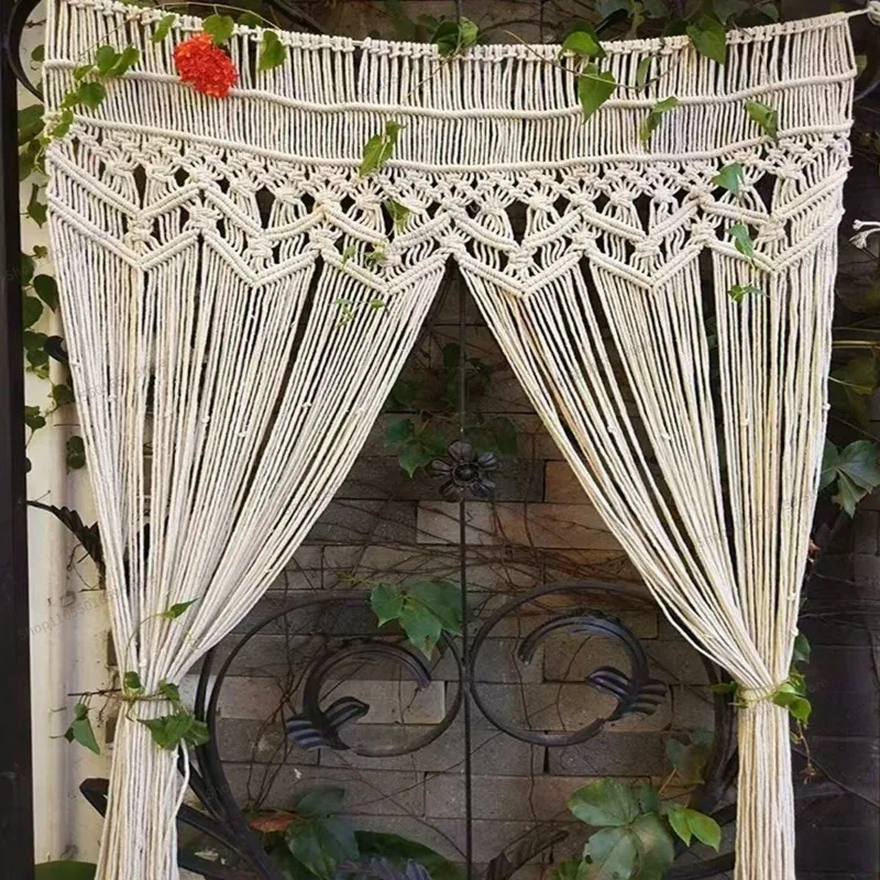 For hand-woven fringed door curtain tapestries, bohemian cotton rope decoration