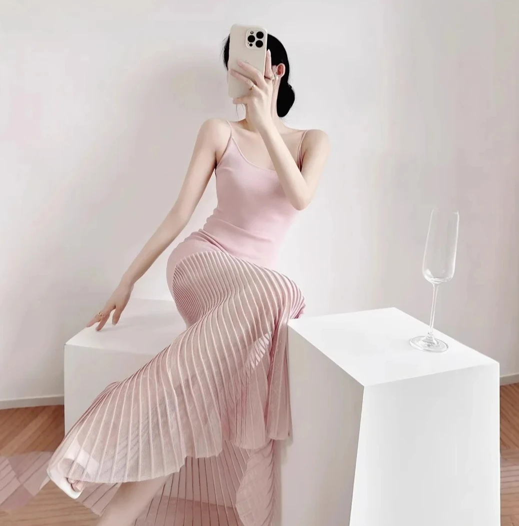 Vestido Sexy de punto satinado con espalda descubierta para mujer, vestido ajustado con tirantes y dobladillo de cola de pez, vestido largo con chaleco de seda helada de alta calidad