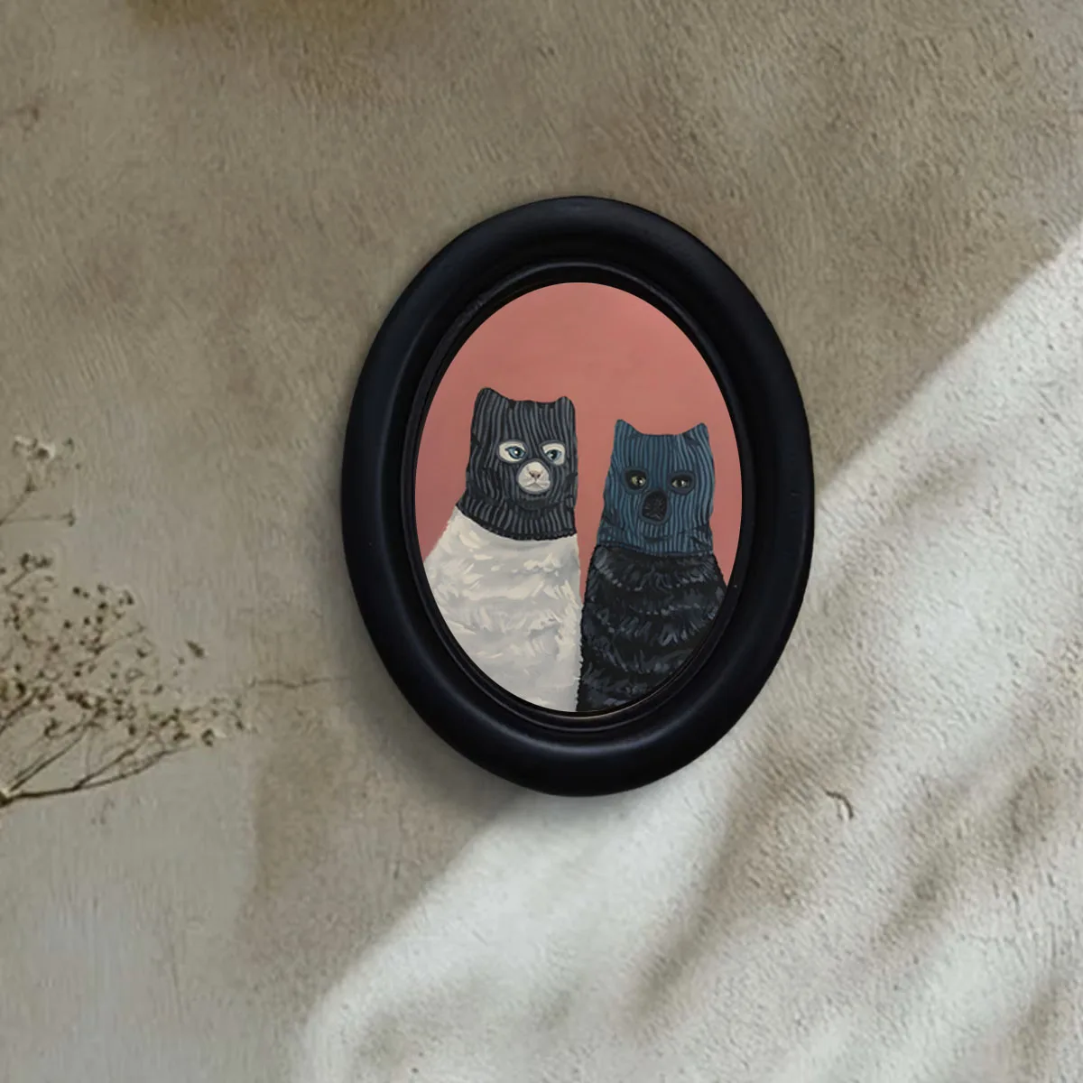 1 Piece of Quirky Robber Cat Wall Decoration, Fun Cat with a Hood, Unique Creative Desktop Ornament, Quirky Home Decor, Exclusive Gift for Cat Lovers view 4