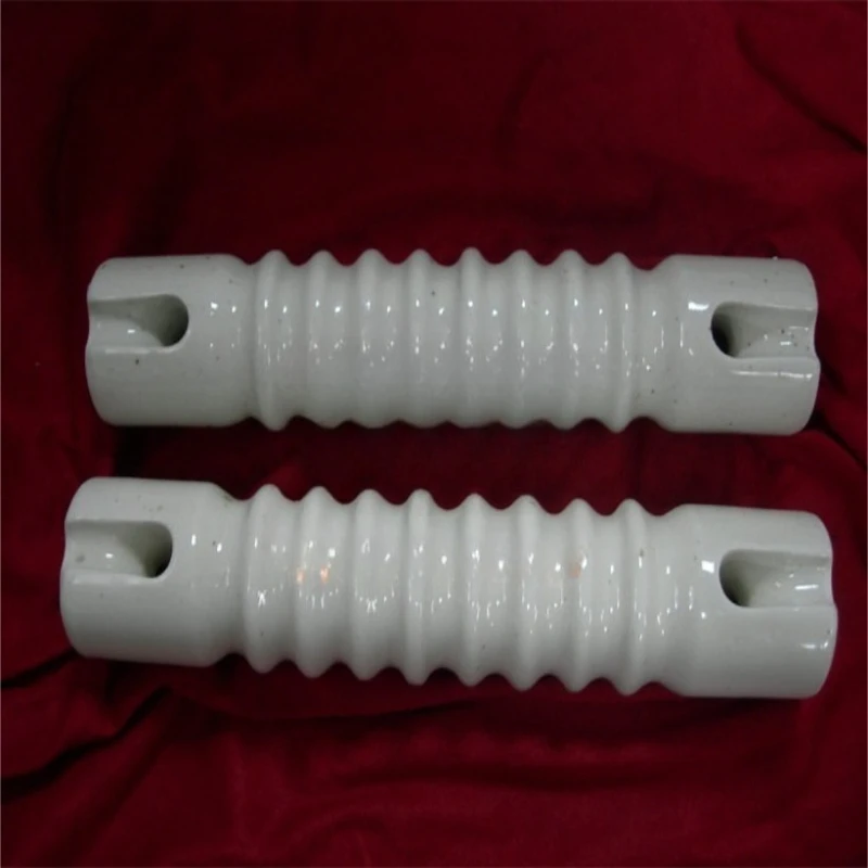 Supply a large quantity of Shortwave Antenna Insulating Oscillators, Insulators, Stay Porcelain Insulators