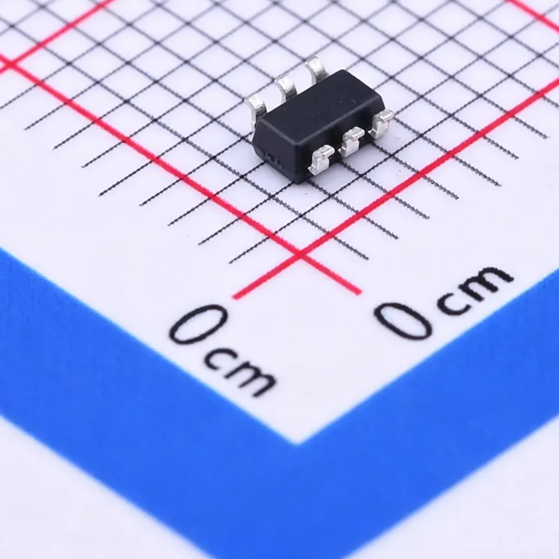 10PCS/LOT MCP3421A0T-E/CH 18 Bit Analog to Digital Converter 1 Input 1 Sigma-Delta SOT-23-6