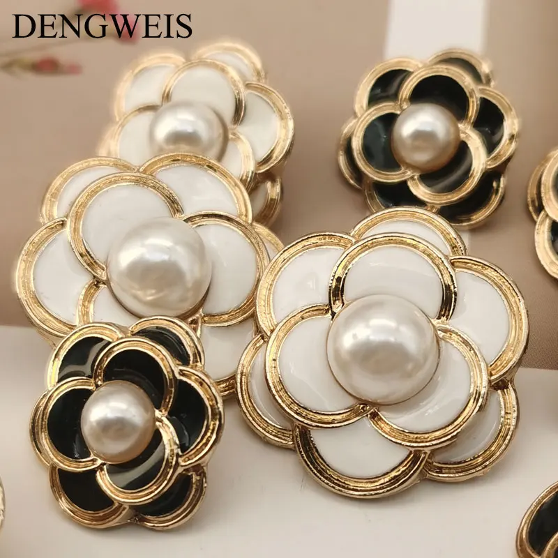 5pcs 18/25mm Fashion Flower Pearl Gold Metal Button for Clothing Women Coat Sweater Decorative DIY Sewing Accessories Wholesale