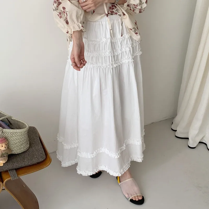 

French Softness Fairy-like Lace Paneling High-Waisted A-line Midi Skirt with Flared Hem