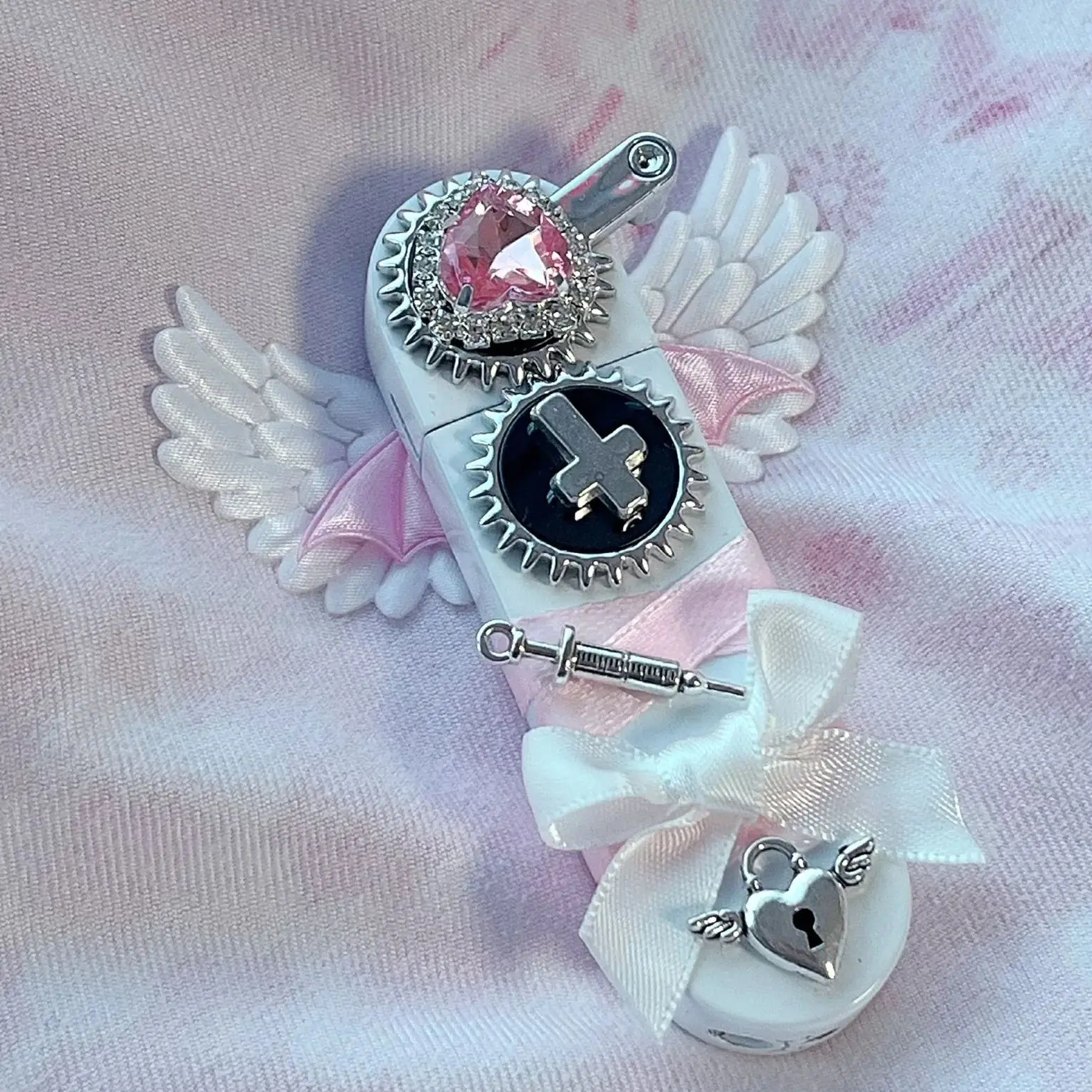 Jirai Kei Gear Lighter Pink Medical Girl Heart Japanese Angel Birthday Gift Windproof Fire Machine Subculture
