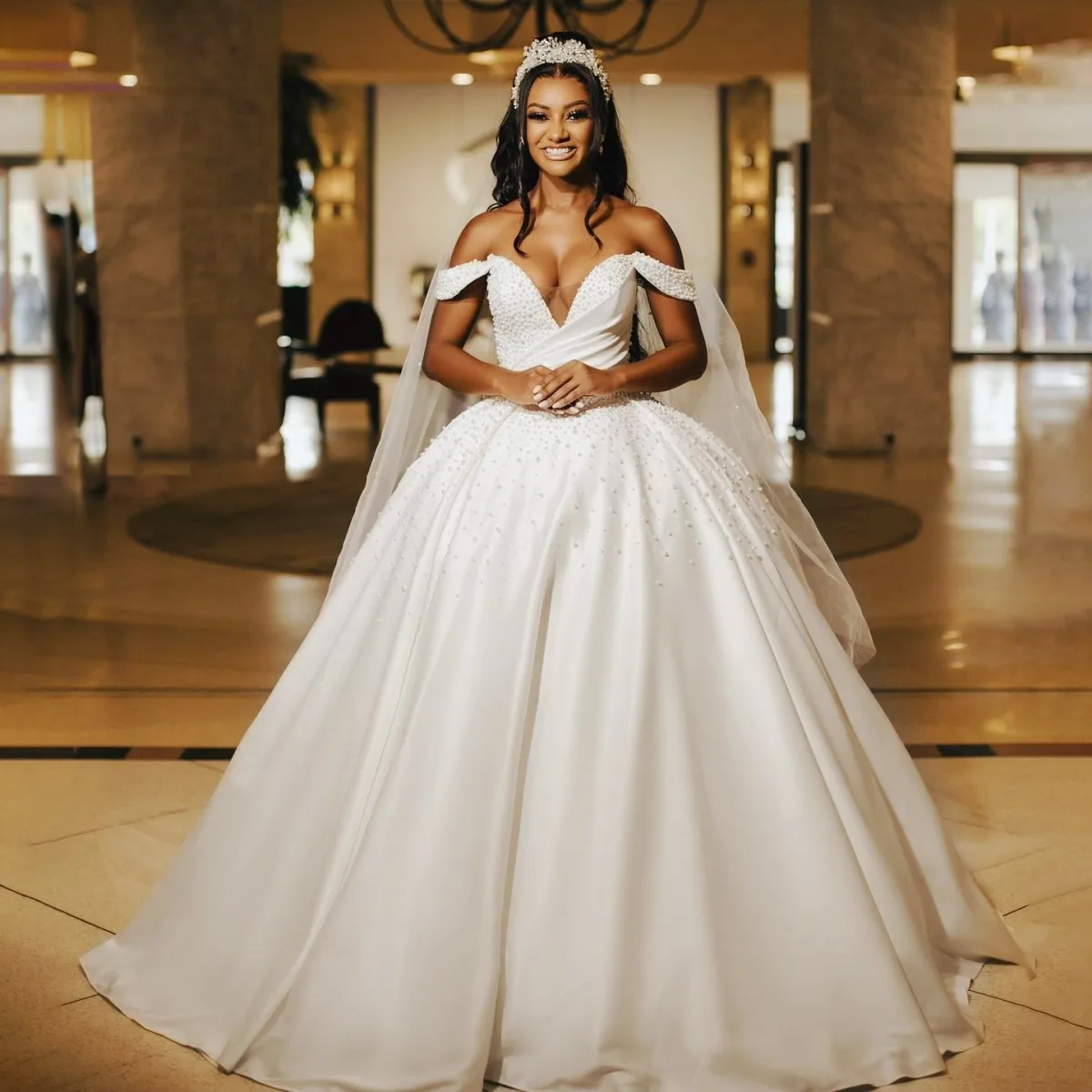 

Ball Gown Wedding Dresses With Major Beads Pearls Off The Shoulder African Women Corset Back Bridal Dress