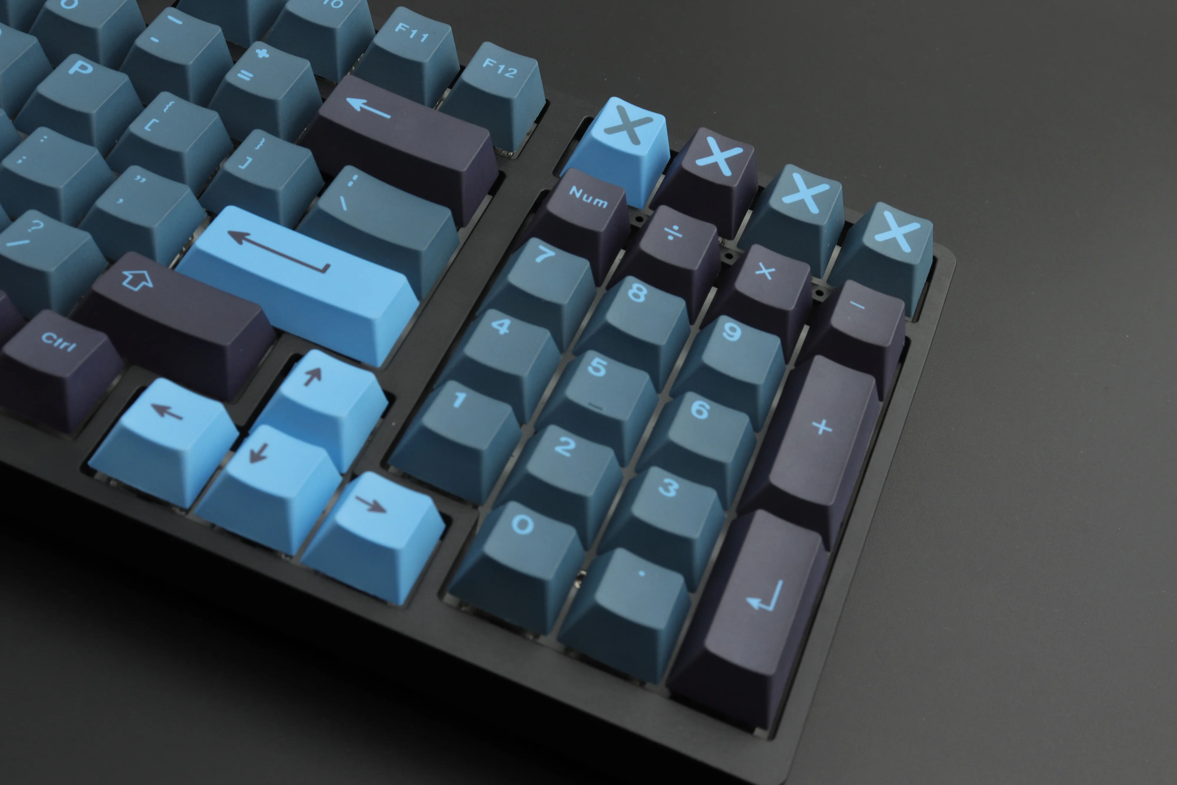 GMK KaiSa Tastenkappen, 136 Schlüssel Tastenkappen Kirsche Profil DYE-SUB Personalisierte GMK Tastenkappen Für Mechanische Tastatur