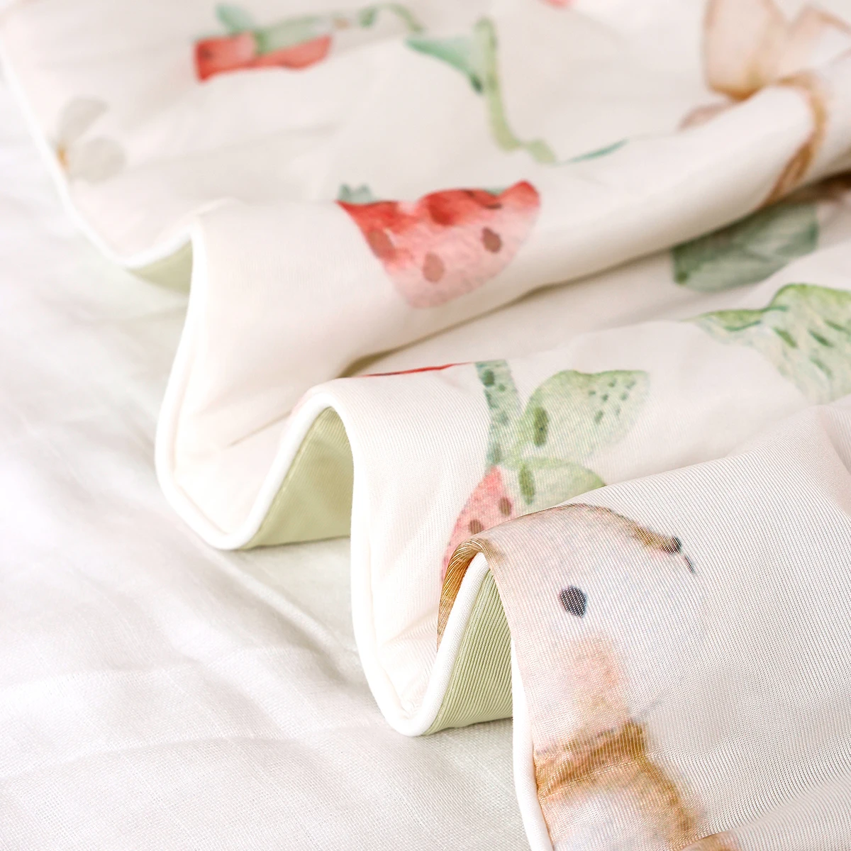 كانجوبيبي # حياتي الناعمة #   بطانية أطفال مبطنة بالقطن مزدوجة الجانب لجميع المواسم قابلة للتنفس لحديثي الولادة مقاس 110 × 150 سم