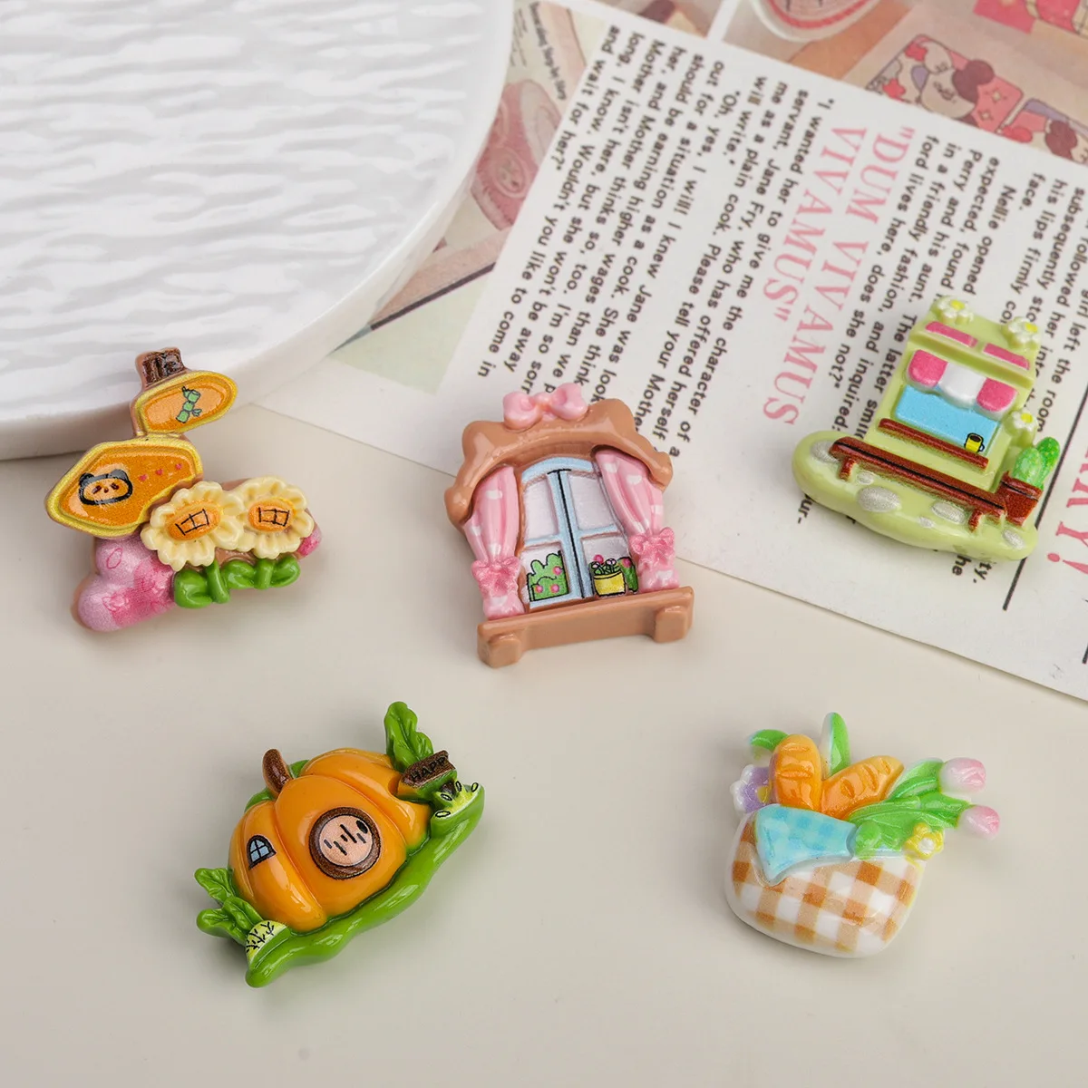 

100pcs Kawaii Resin Flatback Miniature House DIY for Phone Case Hairpin Keychain Earrings Scrapbook Craft Dollhouse Accessories