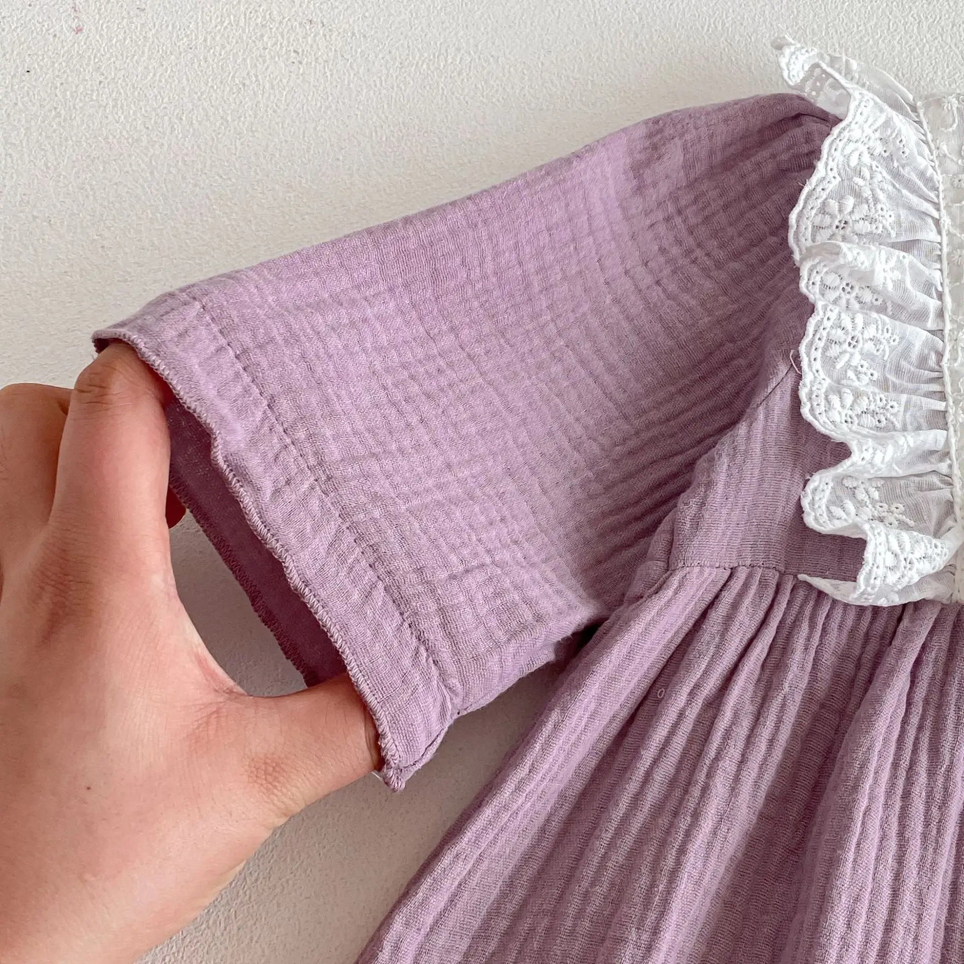 ملابس بناتي لطيفة لعام 2026 ملابس زاحفة طويلة للرضع والأطفال الصغار بذلة دافئة لحديثي الولادة ملابس رومبير