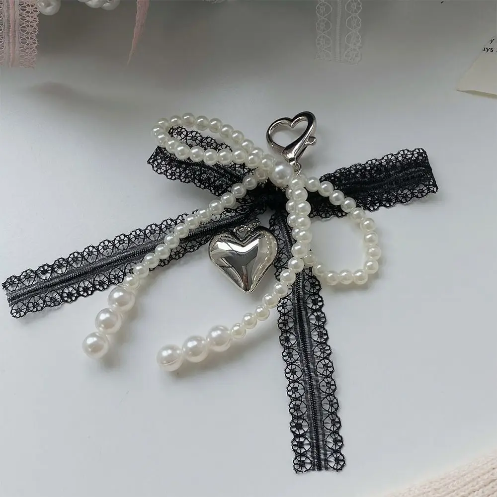 

2025 New Sweet Pearl Bow Keychain Korean Y2K Heart Lace Pendant Car Keychain Pendants