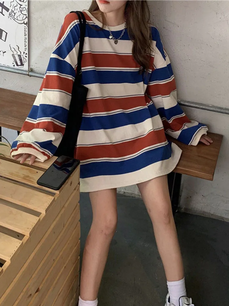 2022 New Popular Long Sleeve T-Shirt Fashion Loose Casual O-Neck Striped Tops Spring Autumn Thin Oversize Ladies Tops Tee