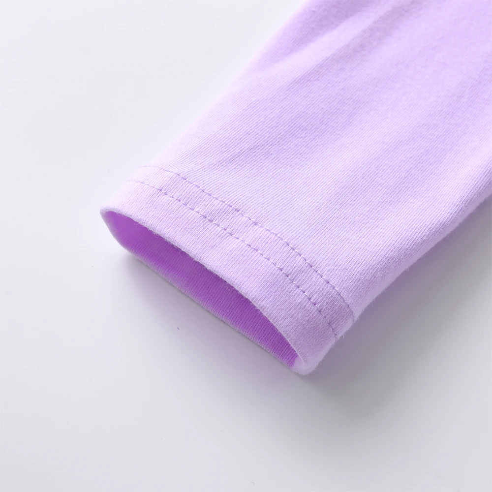 Mädchenkleid in Lavendel-Lila mit Meerjungfrauen-Print, langen Ärmeln, für Herbst und Frühling, glitzernd, geschichtet, für Geburtstagsfeiern, Alltag und Freizeit. – Detail 7