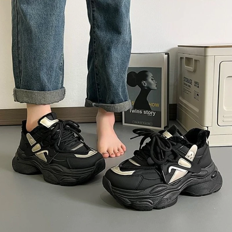 Fleece Lined Women's Clunky Sneakers 2025 Winter New Student Versatile Thick Sole Korean Style Trendy Shoes for Women​