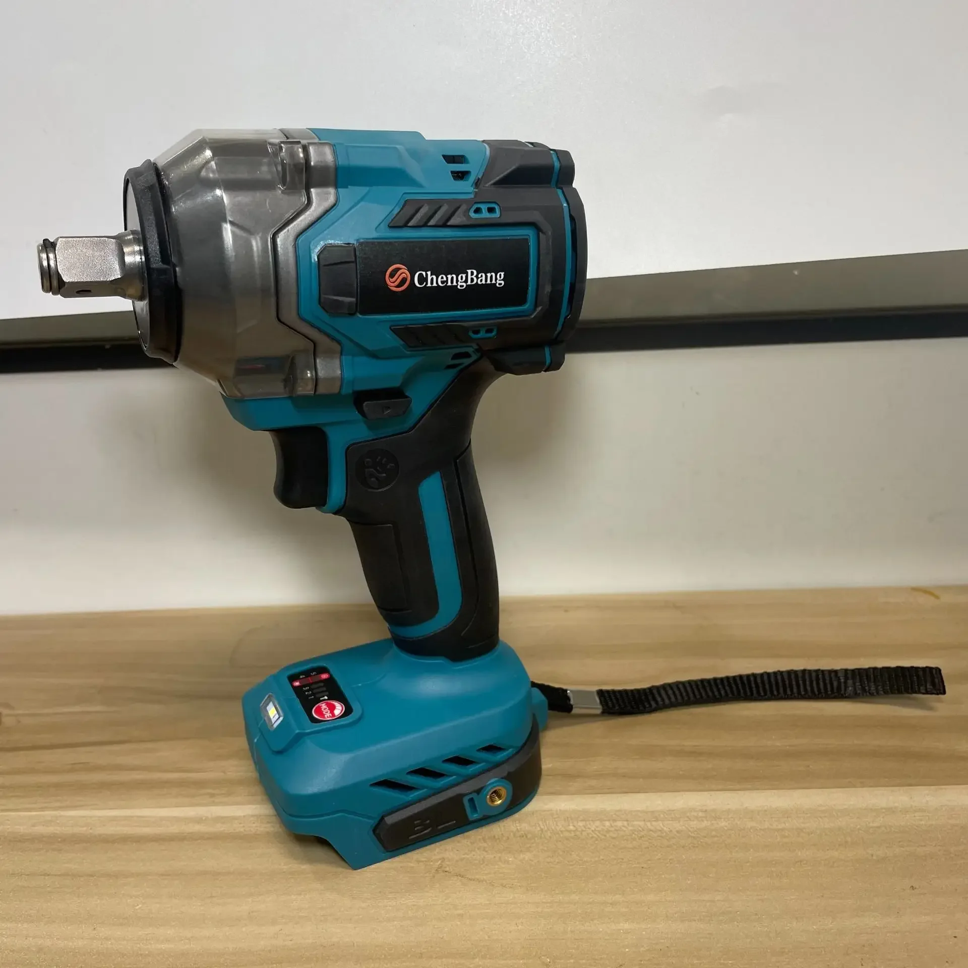 

z 1000N.m High Power Battery Brushless Torque Wrench 1/2" Portable Cordless Electric Impact Wrenches For Auto Tires Repair Tool