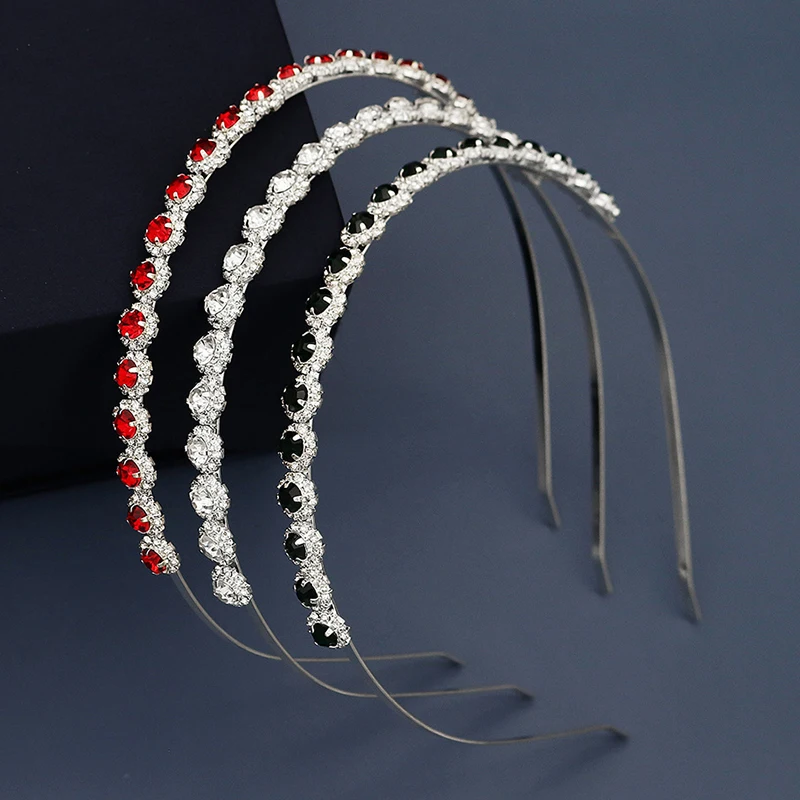 Einfache Kristall Damen Haarbänder Mode Legierung Mori Prinzessin Stirnband Kopfschmuck Party Urlaub Schmuck Haarschmuck Tiara – Detail 3