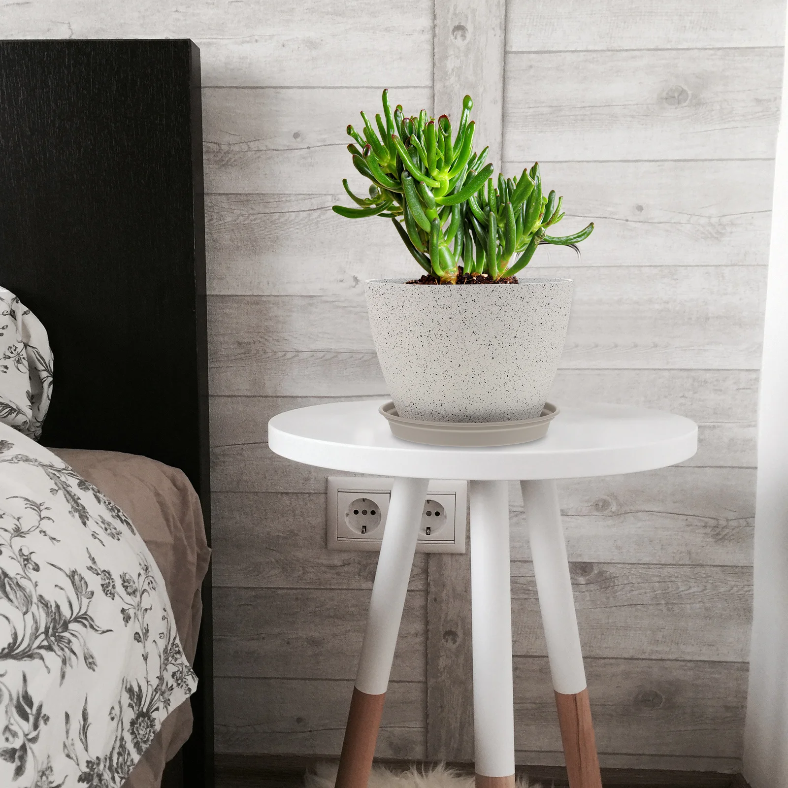 

1Set Resin Frosted Flower Pot Durable Creative Planter for Garden Succulent Plant Container Houseplant Pot Resin Plant Container