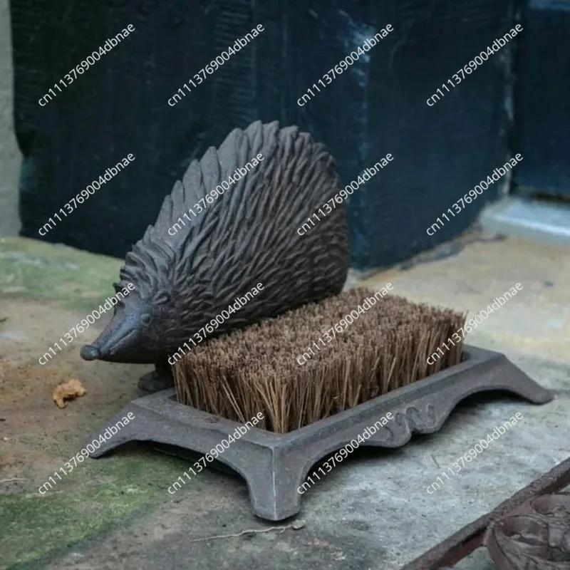 Cast iron mane shoe brush, shoe shine, utensils, yard entrance door, foot pad, sole scraping mud