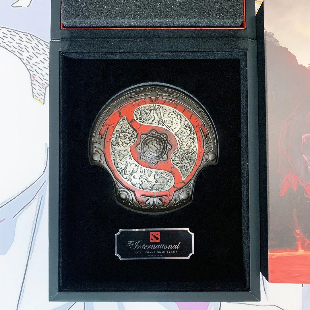 DOTA 2 Action Figure Game Keychain Immortal Champion Shield Roshan