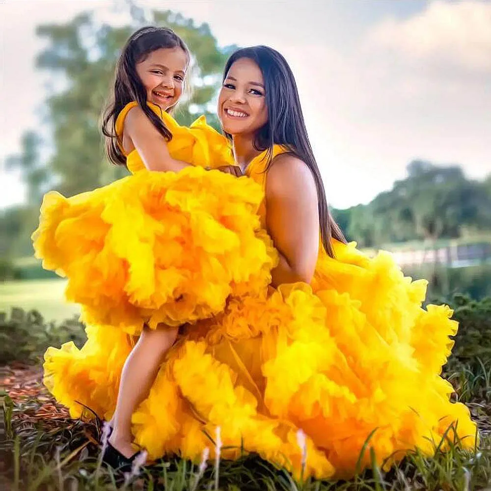 Moeder Dochter Bijpassende Tutu Jurk Diepe V-Hals Mama En Ik Meisjes Outfits Jurken Ruches Schattige Verjaardag Familie Look