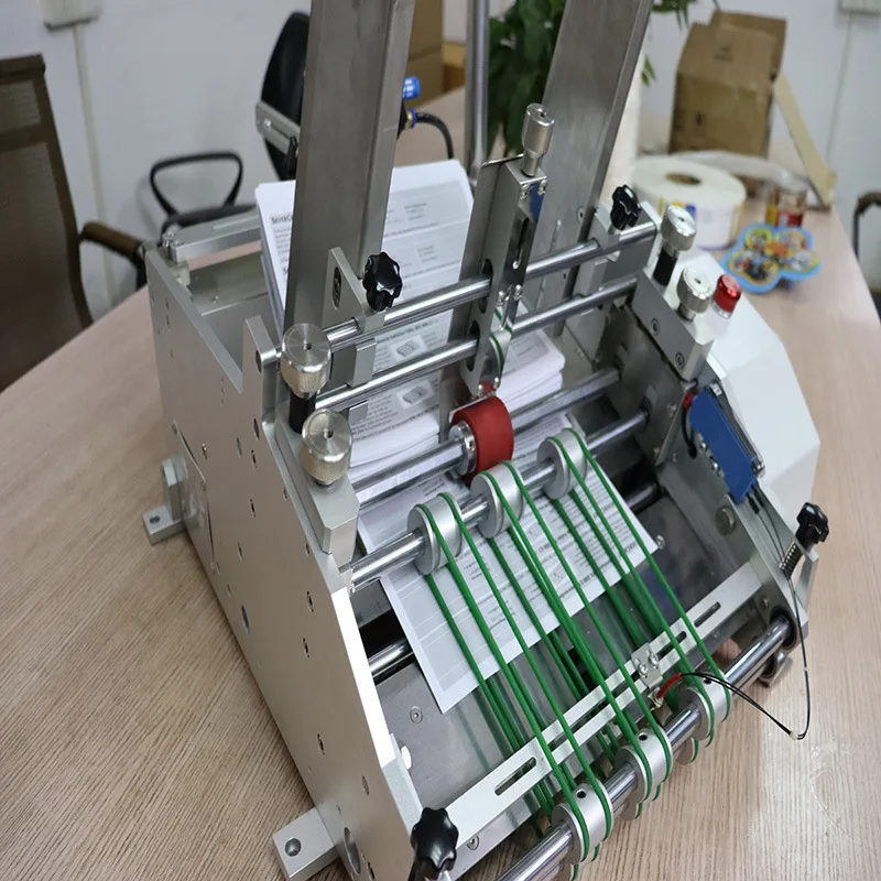 

Automatic card issuer Label manual Delivery point Delivery machine
