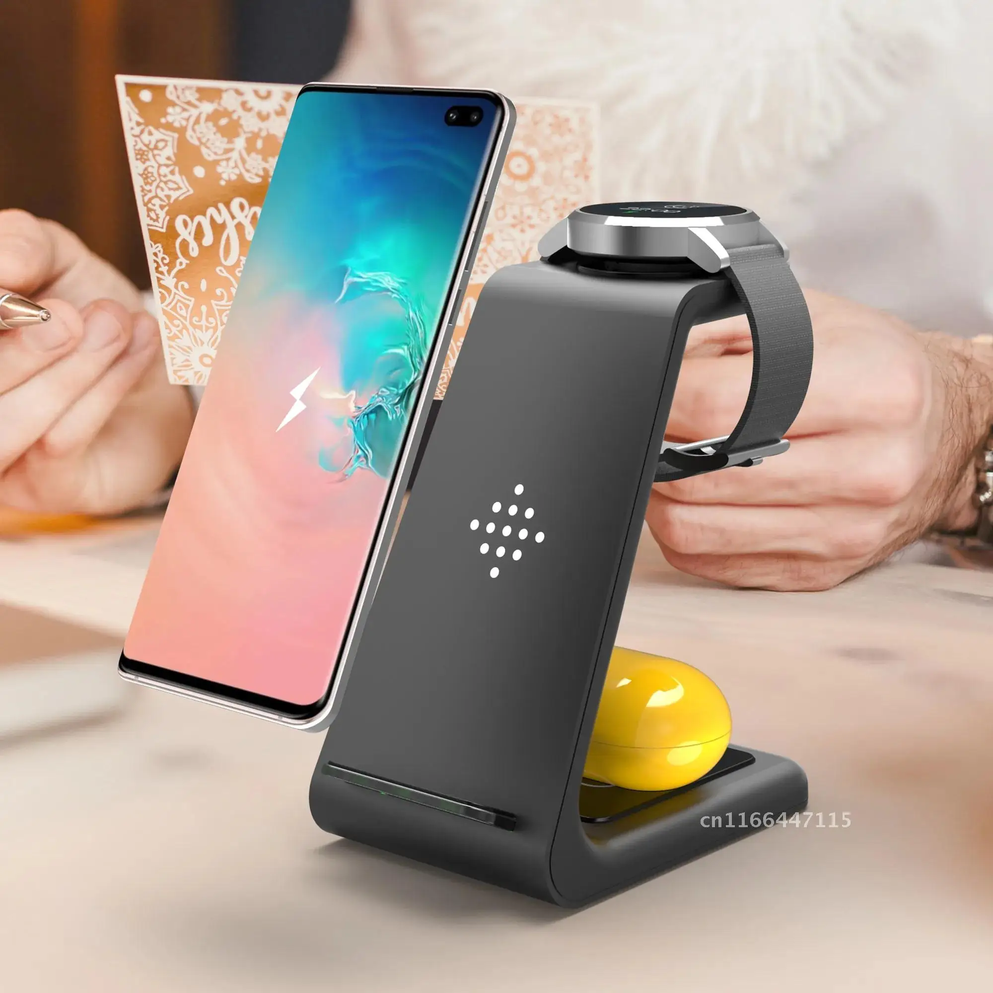 

3-in-1 Wireless Charging Holder 22