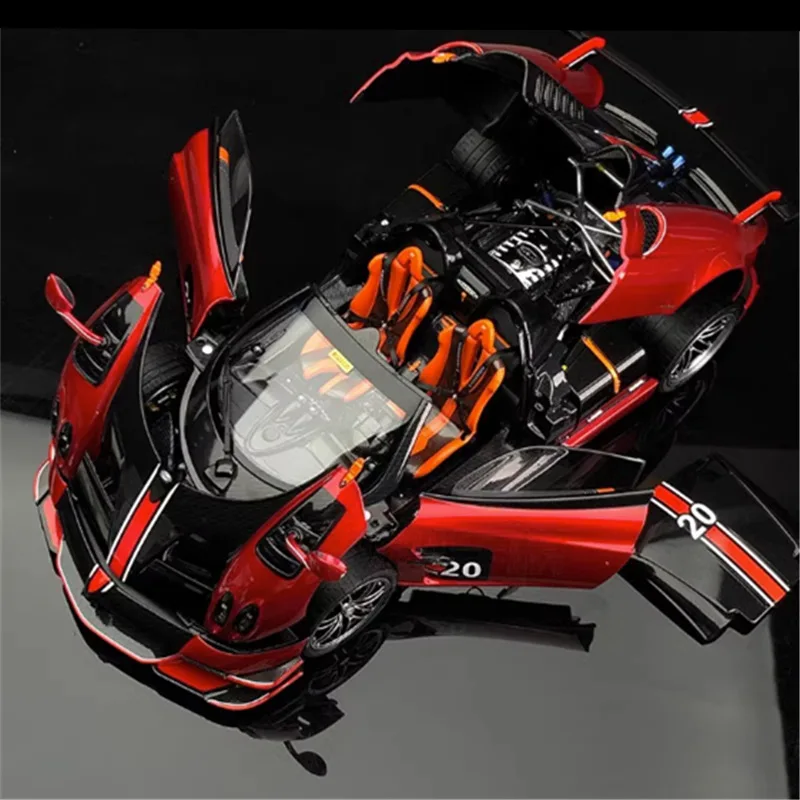 

Масштабная модель 1:18 Pagani Huayra BC: Коллекционная металлическая гоночная машина с имитацией звука и света, игрушка для детей, подарок