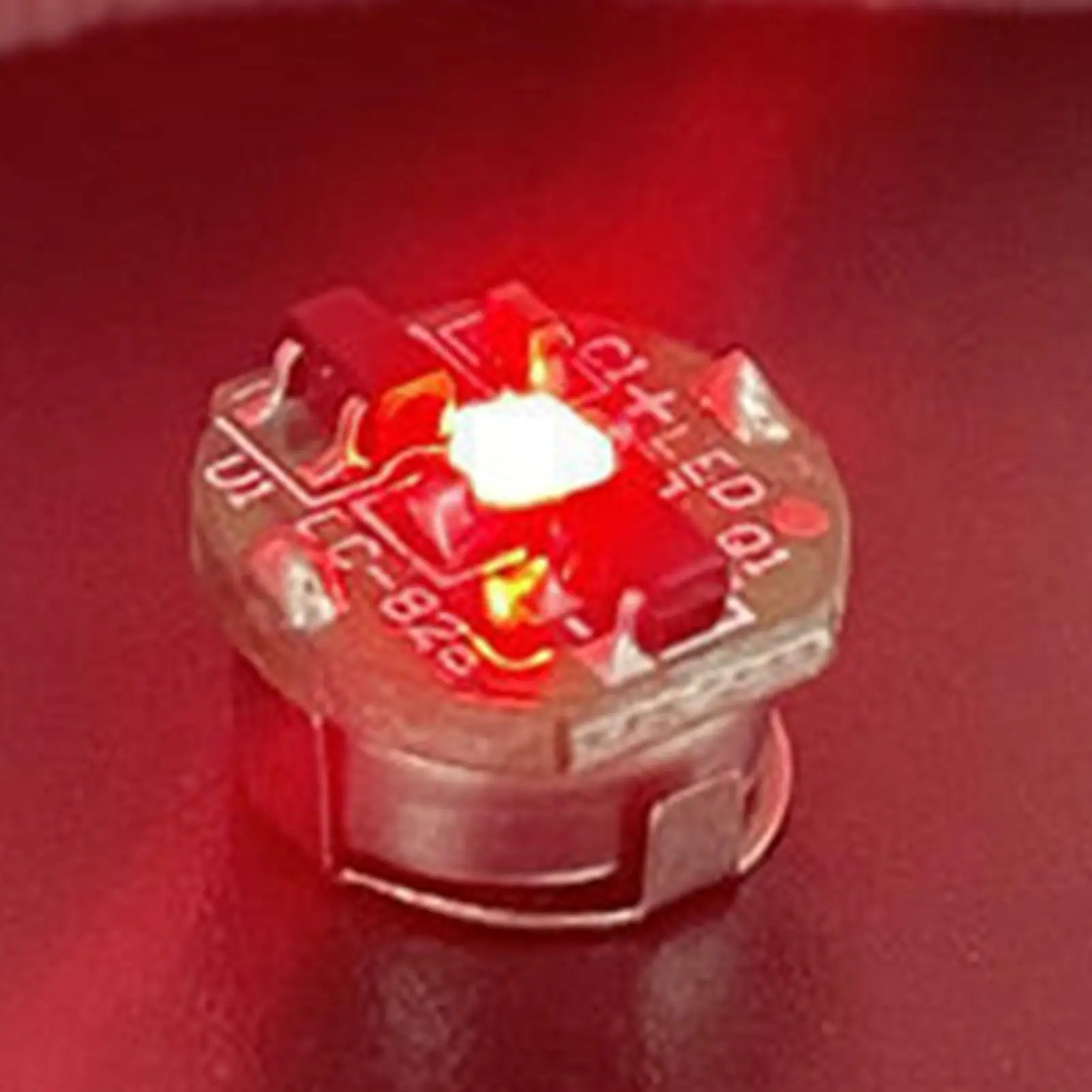 أحمر/أبيض التحكم المغناطيسي LED ضوء لعبة جمع أنيمي نموذج عرض LED صندوق عرض مدمج الإضاءة جامعي الملحقات