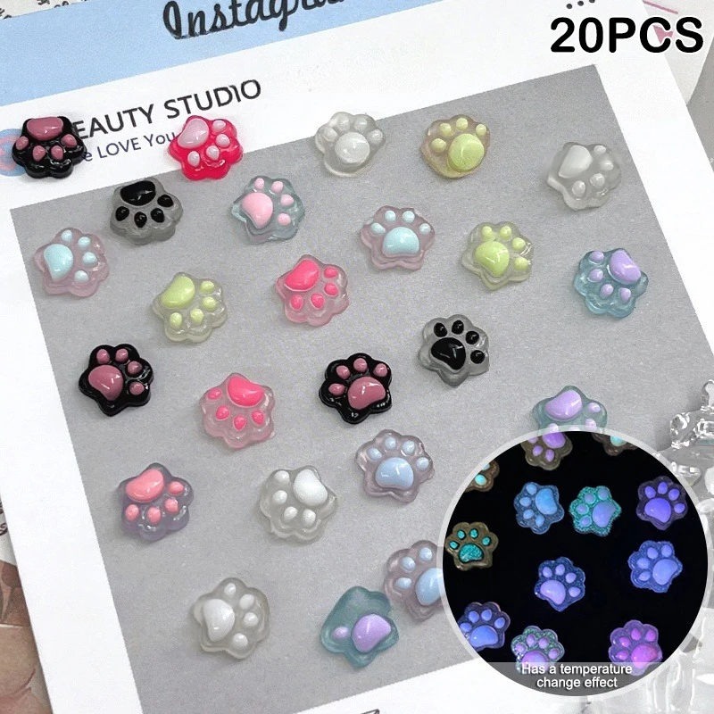 20Pcs 3D Luminous Cat Paw Nail Charm Resin Cartoon Transflective Manicure Ornaments Mini 3D Nail Art Decoration