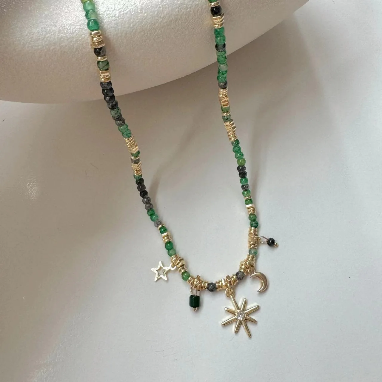Vintage Green Stone Beaded Necklace Star Moon Sunflower Charm Clavicle Chain Women Party Jewelry Summer Vacation image 5