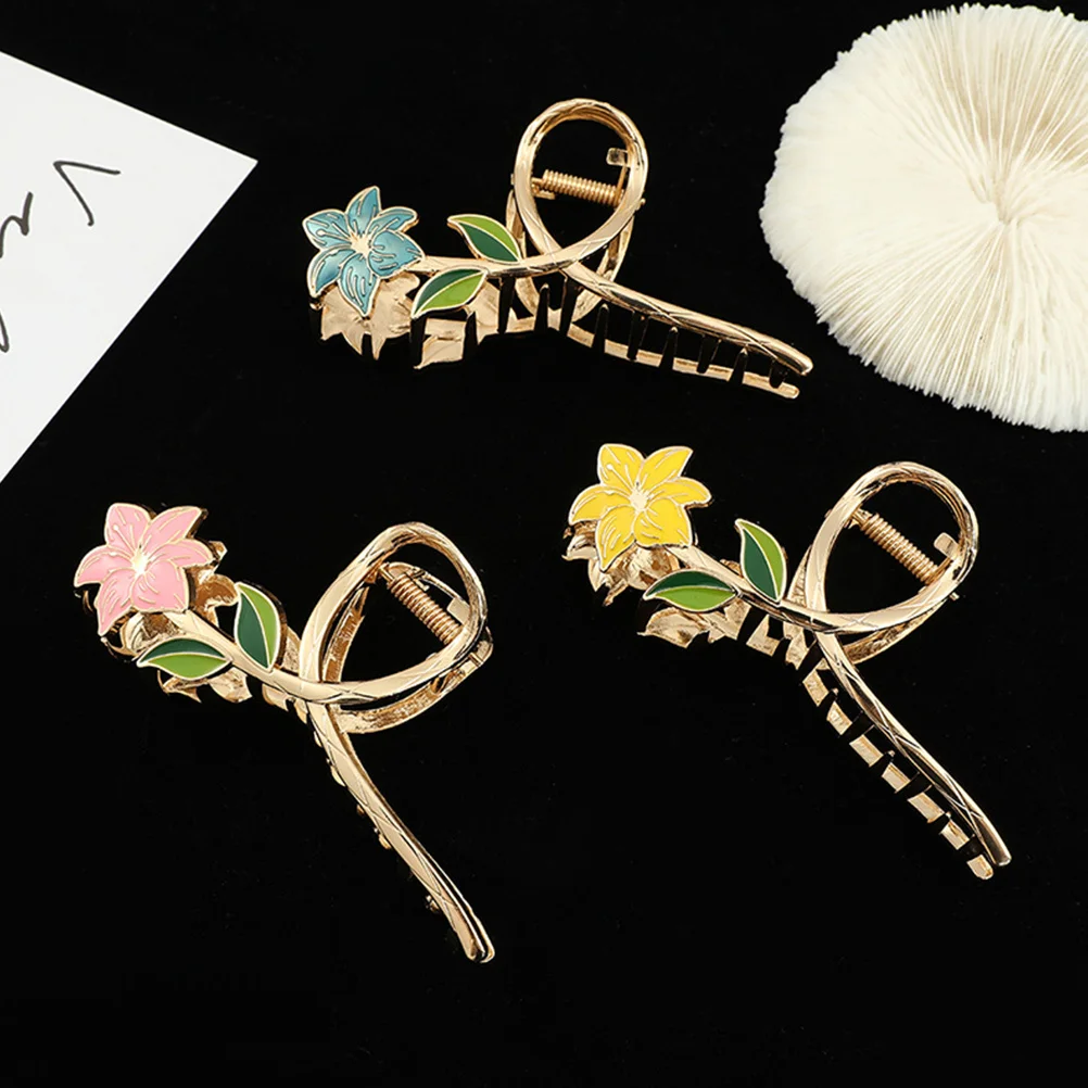 

2 Pcs Back Hair Clip Decoration Lily Hairpin Accessory Metal Vintage Claw Grip Flower