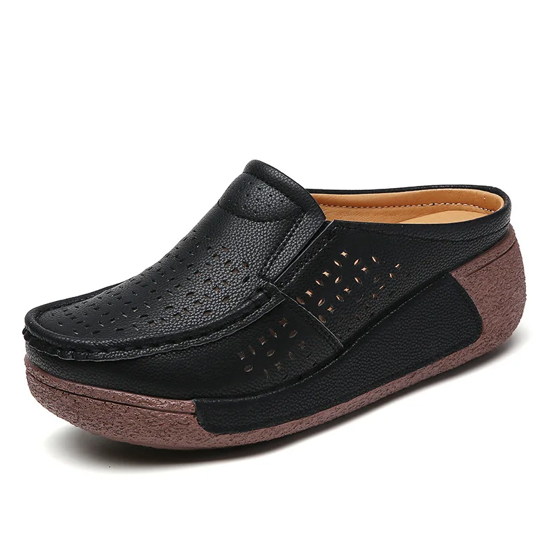 2023 Summer New Women\'s Comfortable Mom\'s Slippers Hollow Out Versatile Shake Shoes Thick Sole Matsuke Baotou Half Slippers
