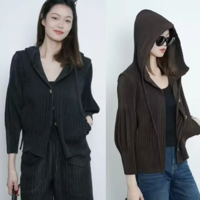

Miyake Pleated Jacket Slim-Fit Hooded Pleats Jacket 2025 Fall New Arrival Fashionable Casual Commuter Plisse Tops Women Clothing