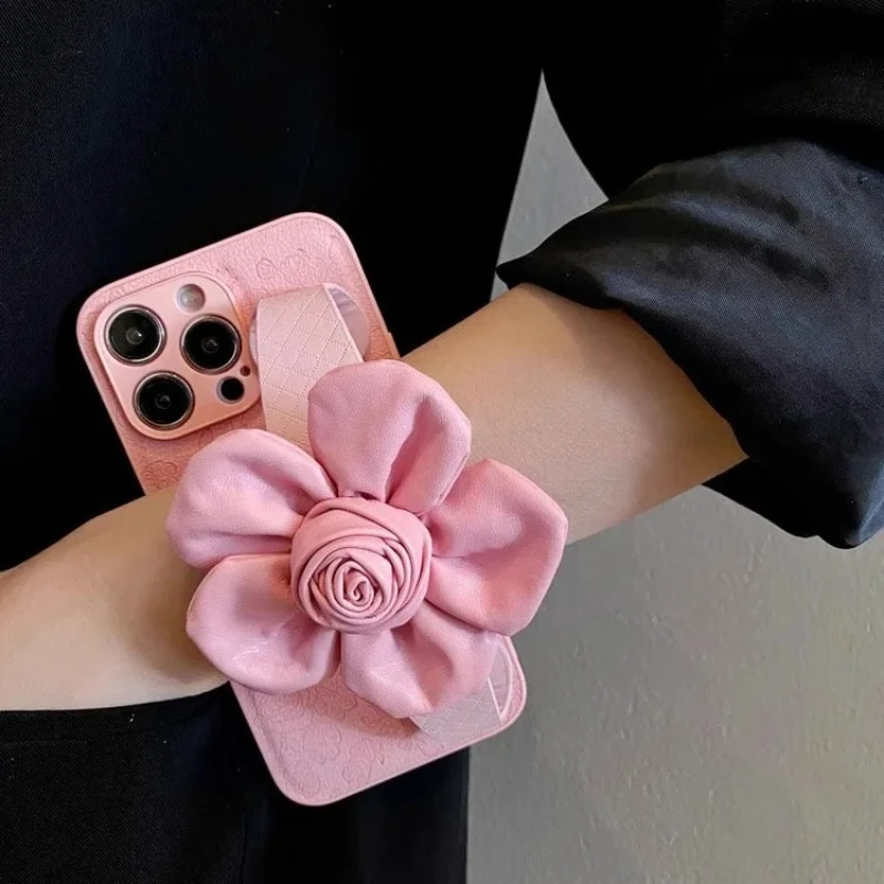 

New Model Suitable for iPhone 15 Flower Wrist Strap Phone Case 14 Promax Crossbody 13 12 Pro Anti Drop 11 Protective Cover