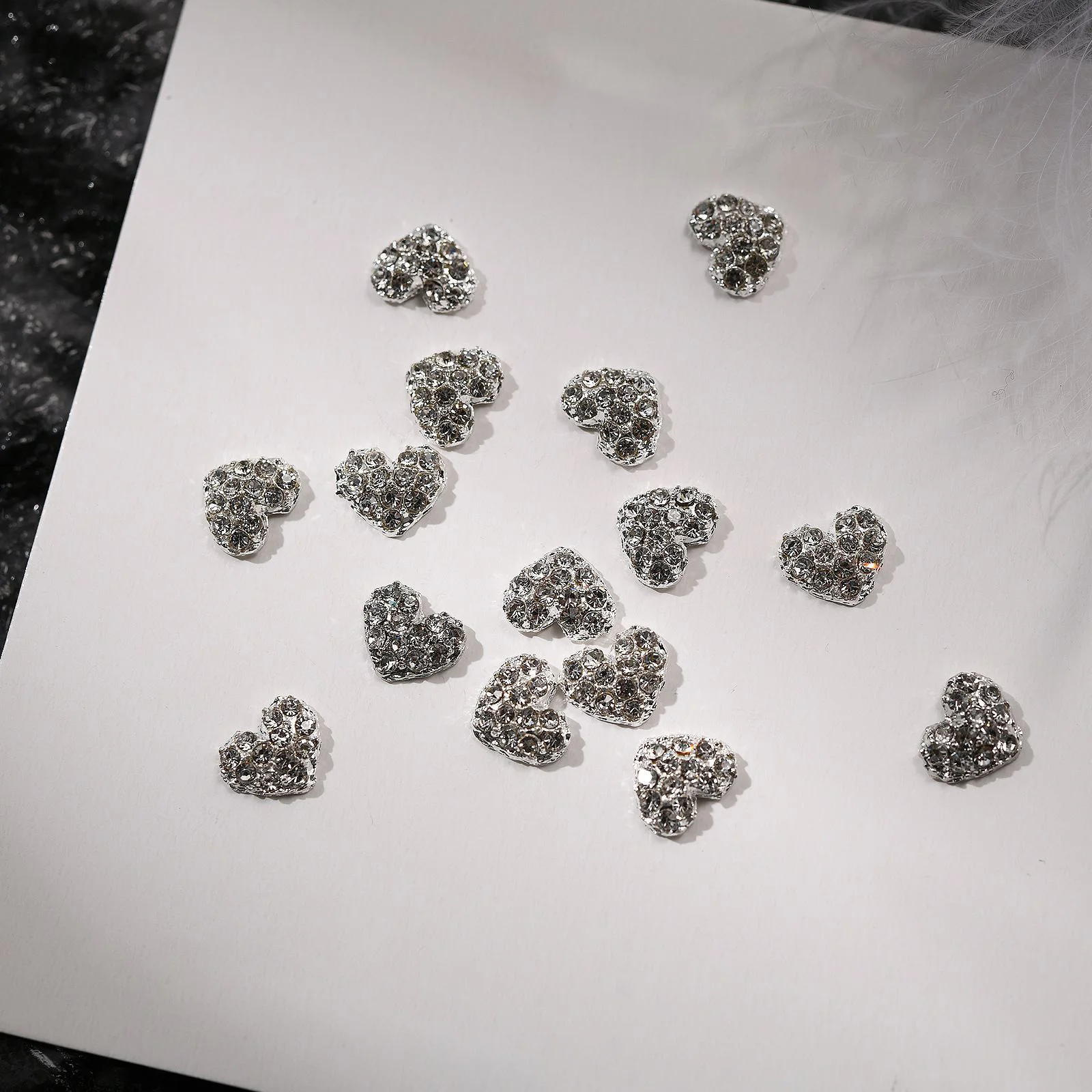 10 Pcs Flashing Heart Nail Charms Luxury Alloy Rhinestones Crystal Gems Nails Art Decoration 3D Manicure Jewelry Supplies 6*8mm