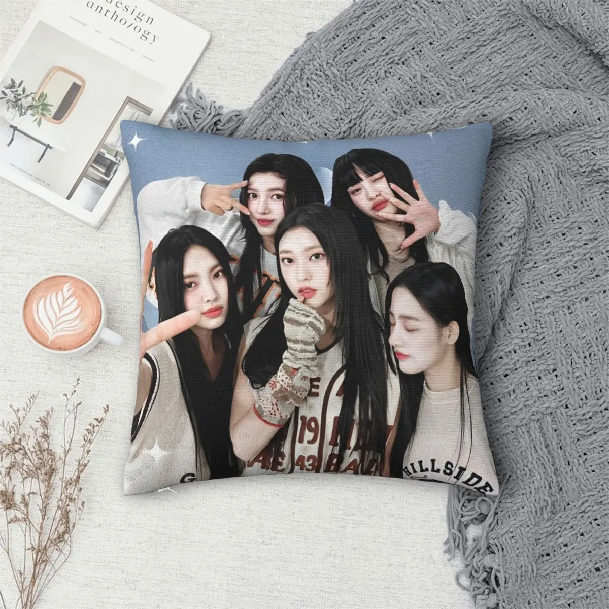 K-Pop Girl Group N-New-Jeanss المخدة غطاء وسادة بوليستر هدية كيس وسادة غطاء مقعد مربع 45X45cm