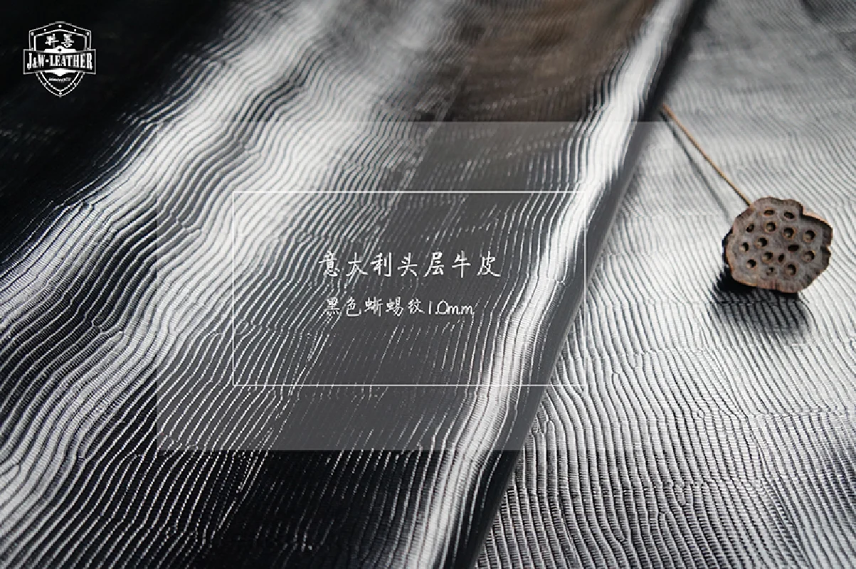 

Italian Leather Pattern Black First Layer Cowhide, Thickness 1.0mm, average 20SF Hard Handfeel Handmade DIY
